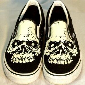 VANS CLASSIC Mens 10.5 SLIP-ON "TM GLOW SKULL" Skate or Casual Shoes VN0A5AO85C2